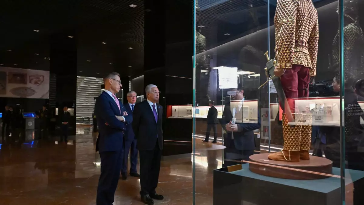 Финляндия президенті қазақ халқының тарихымен танысты