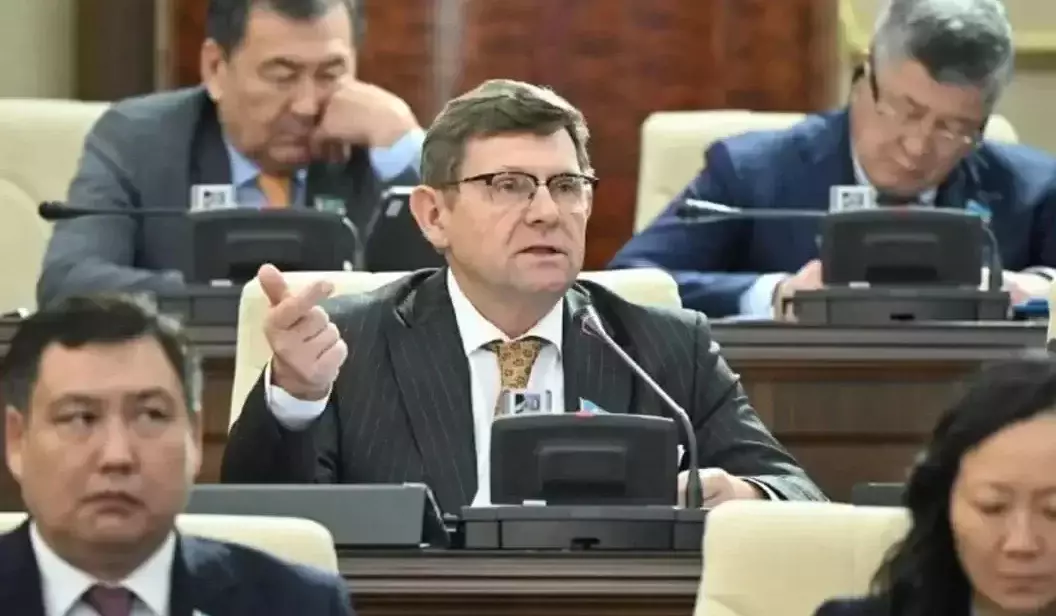 Депутаттың дауысы мен түрін қолдан жасағандар оның туыстарын алдамақ болған