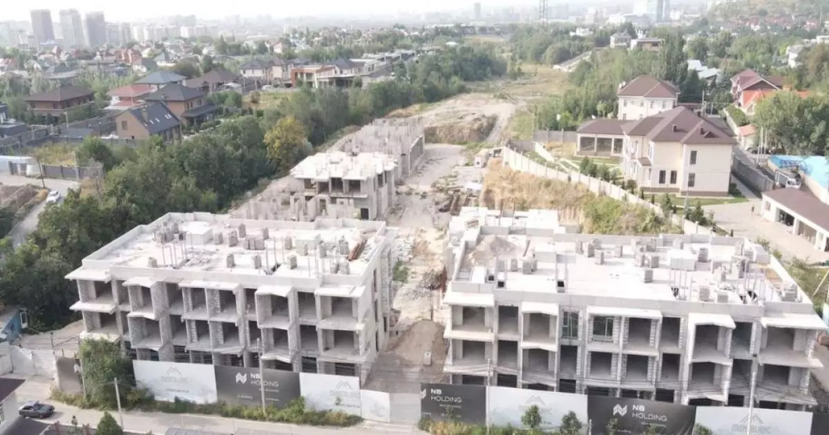  В Алматы официально запретили стройку в предгорьях 