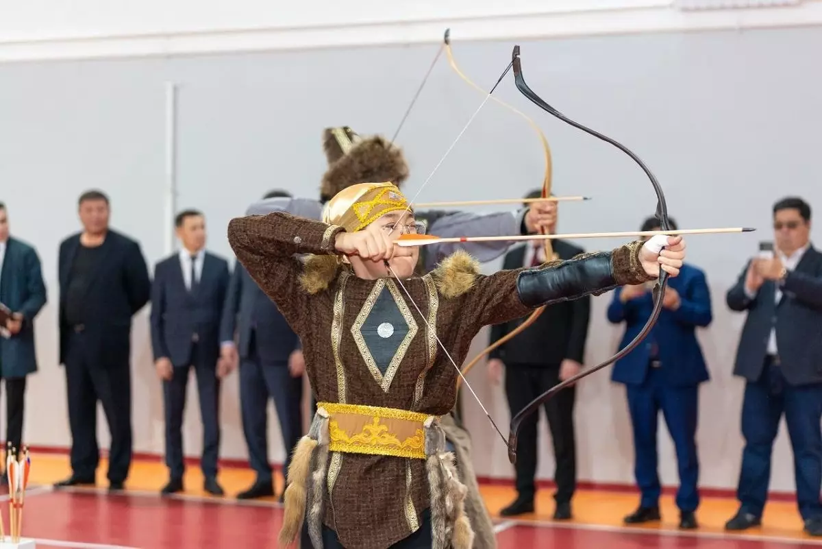Шығыс Қазақстанда дәстүрлі садақ атудан алғашқы облыстық телетурнир «Жас мерген» басталды