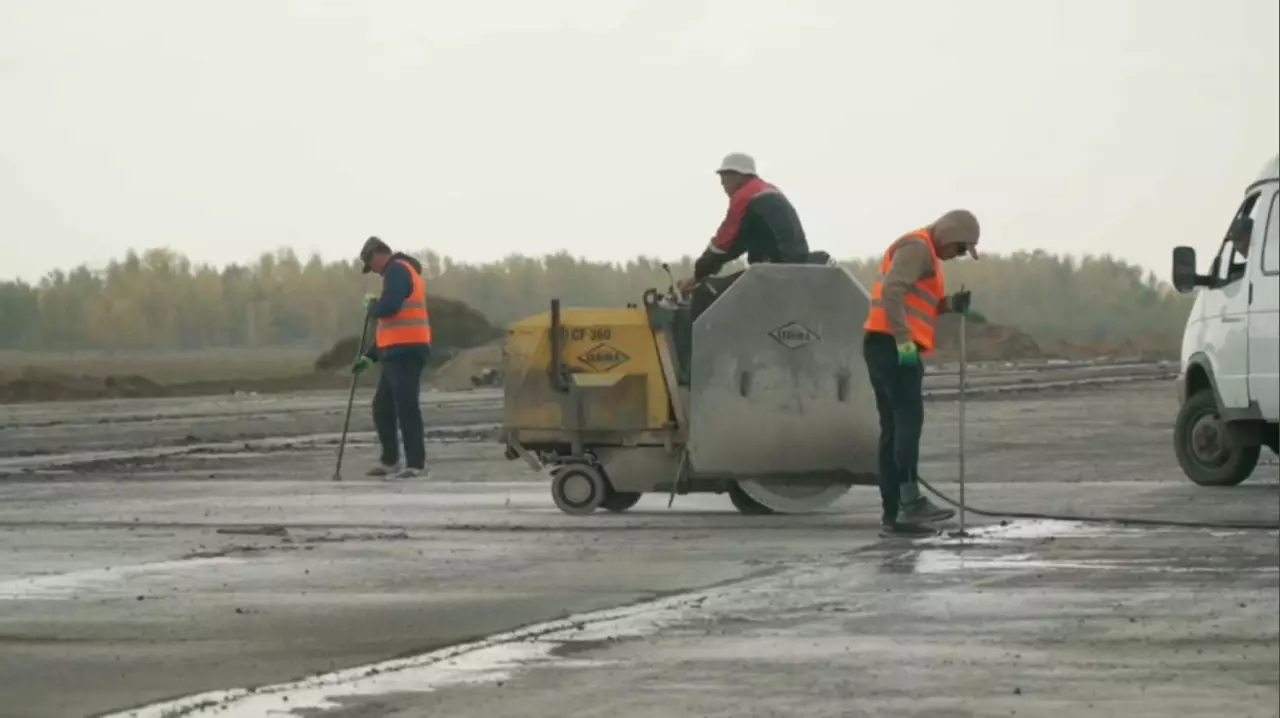 Павлодар әуежайының ұшу-қону жолағы жаңғыртылып жатыр