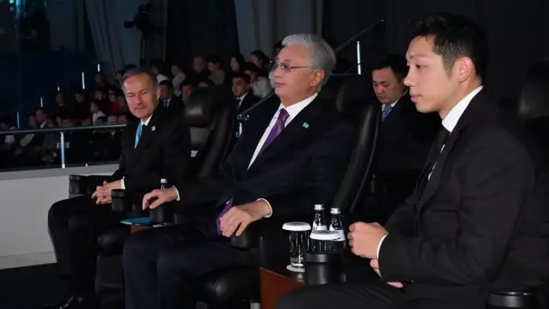 Мемлекет басшысы үстел теннисінен Қазақстан Республикасы Президентінің ашық кубогына барды