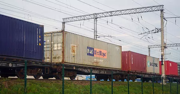 На границе Казахстана и Китая выросли заторы из грузовых поездов