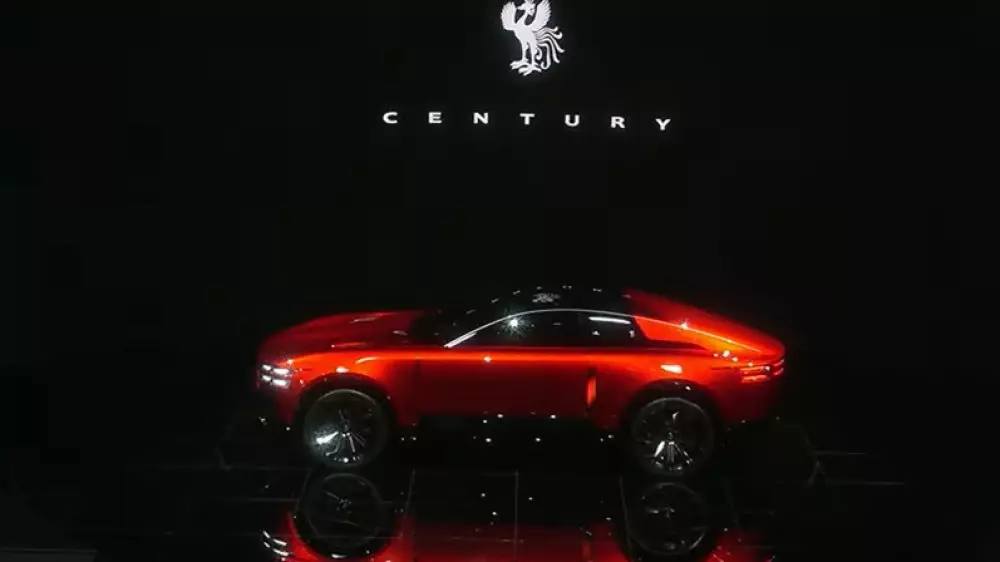 Toyota превратила Century в бренд для ограниченного круга клиентов