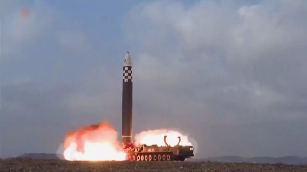 КХДР зымыранды сынақтан өткізді