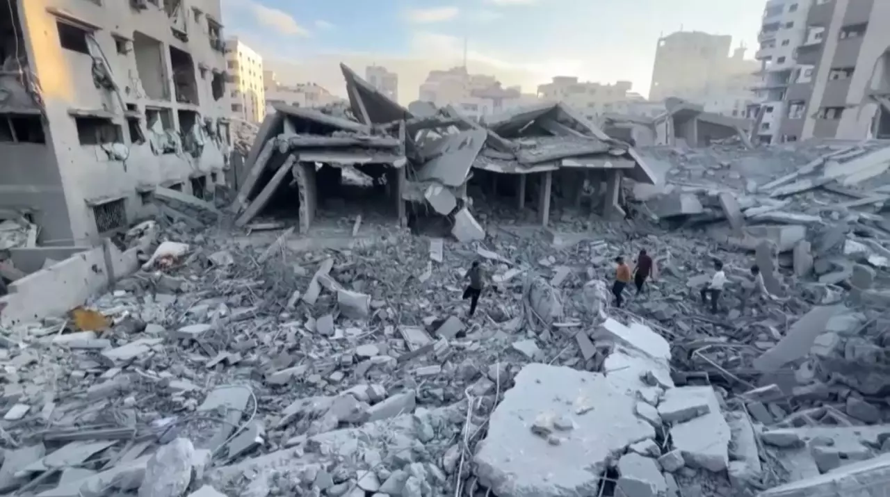 Газада соққыдан 104 адам қаза тапты