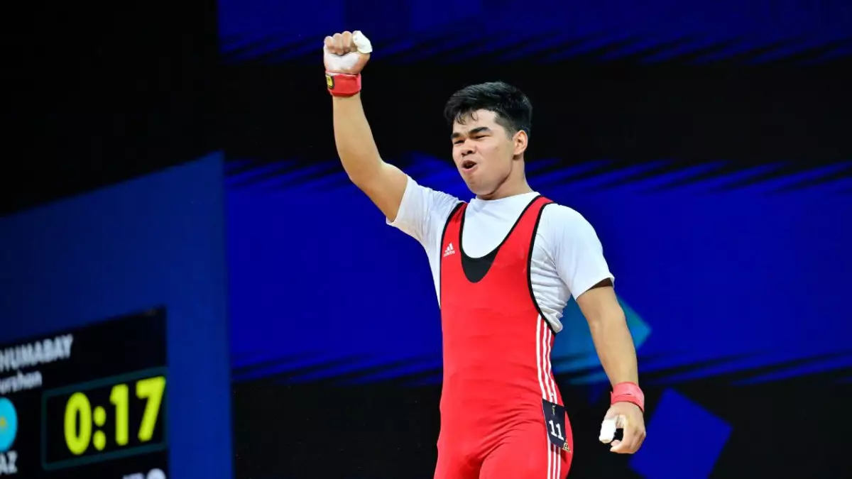 Тяжелоатлет Нуржан Жумабай стал чемпионом Азиатских игр среди юниоров