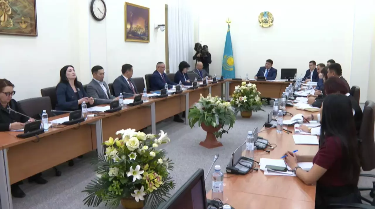 ЛГБТ-ны насихаттау заңмен қудаланбақ