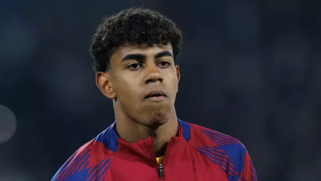 Флик решил исключить Ямаля из состава "Барсы" после поражения "Реалу"