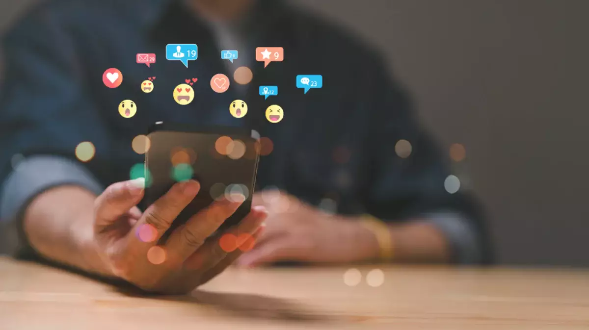 Блогеры-псевдоюмористы: депутат предложил ужесточить меры в отношении пранкеров