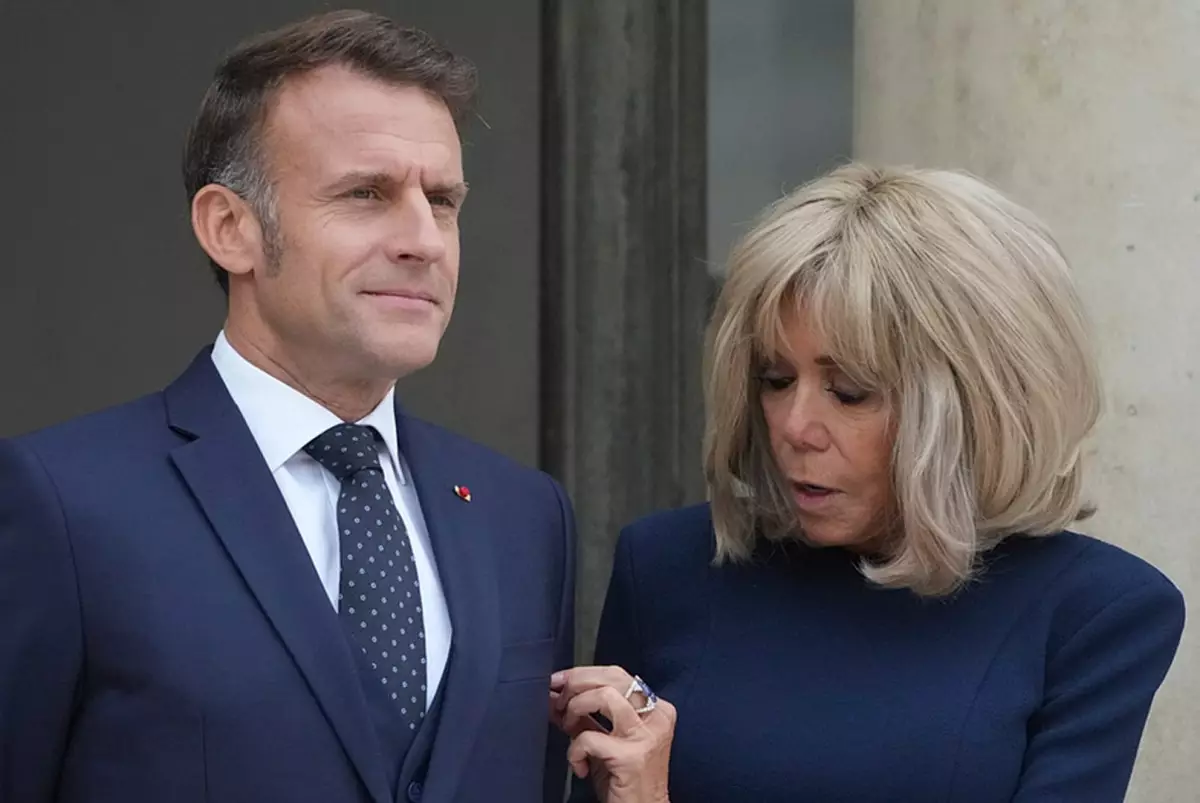 В Париже завершились слушания по делу о кибербуллинге Брижит Макрон