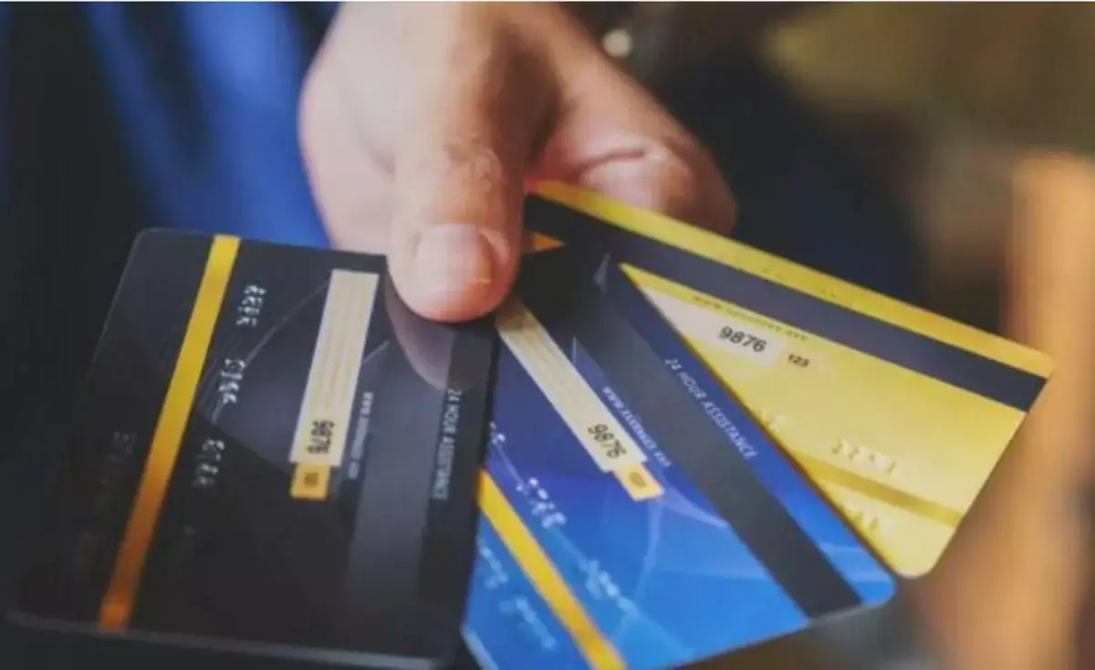 Премьер-министр Казахстана объяснил, зачем налоговикам нужен доступ к счетам граждан - новости на Lada.kz 29.10.2025