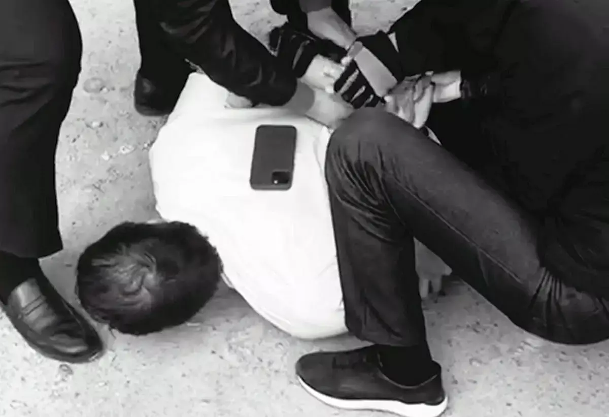 Водитель при задержании выбросил свертки с мефедроном в пригороде Актау - новости на Lada.kz 29.10.2025