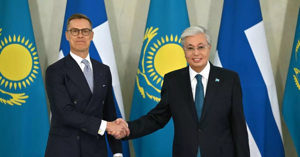   Сенімге құрылған саяси серіктестік   