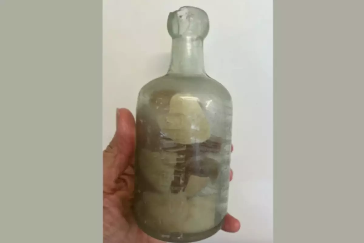 На австралийском пляже нашли бутылку с письмами солдат Первой мировой войны