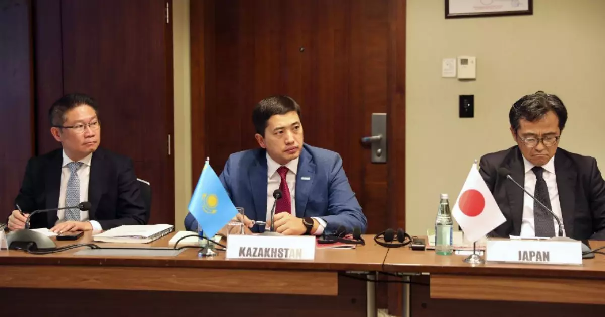   Азиялық мәдени кеңестің отырысына қатысты   