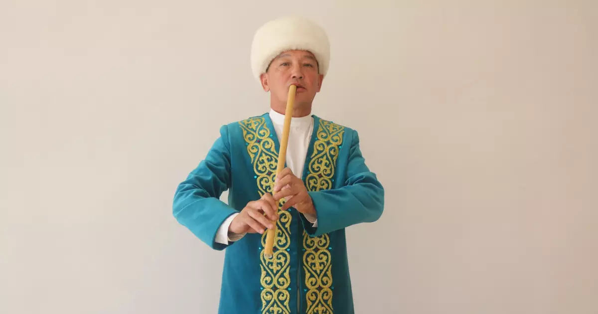   Сыбызғышы Халиолла   