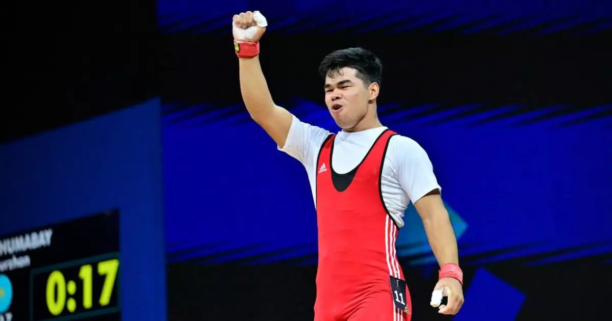  Ауыр атлет Нұржан Жұмабай Азия ойындарында жеңімпаз атанды 