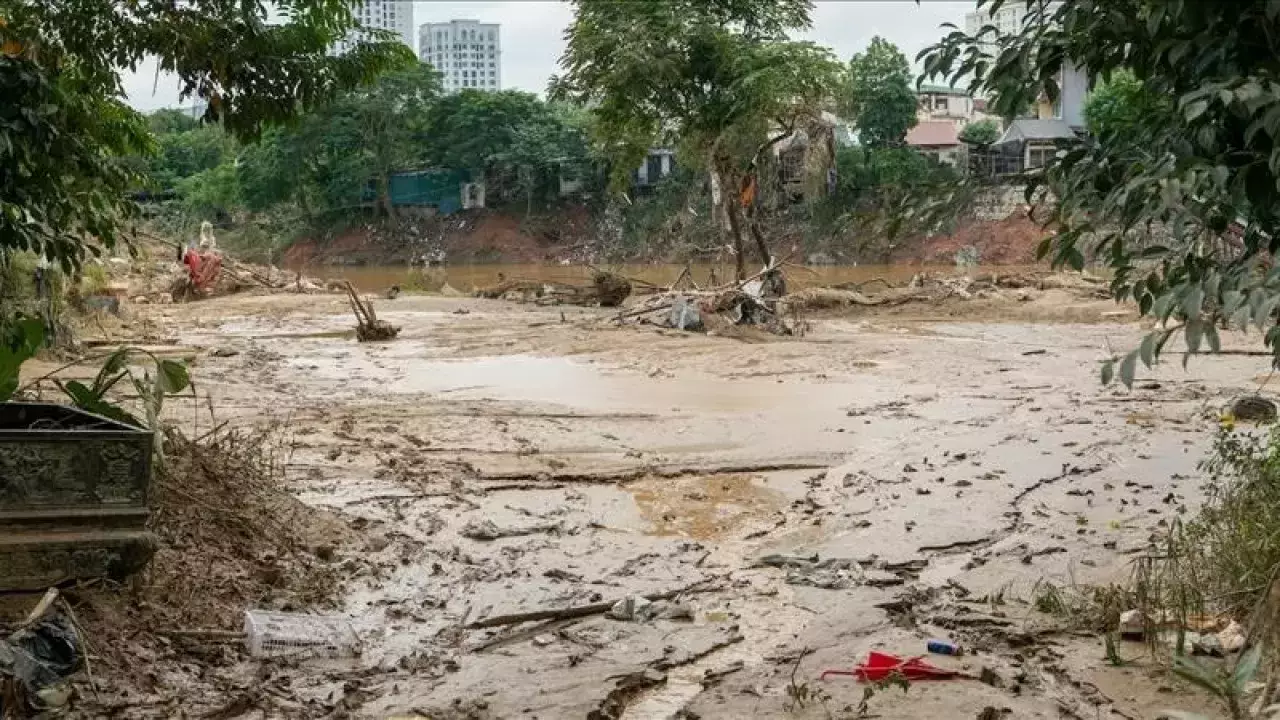 Вьетнамда су тасқыны мен көшкін салдарынан 10 адам қаза тапты