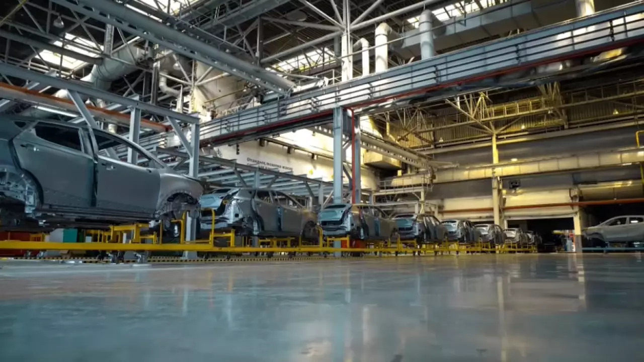 Как казахстанцы покупают новые машины