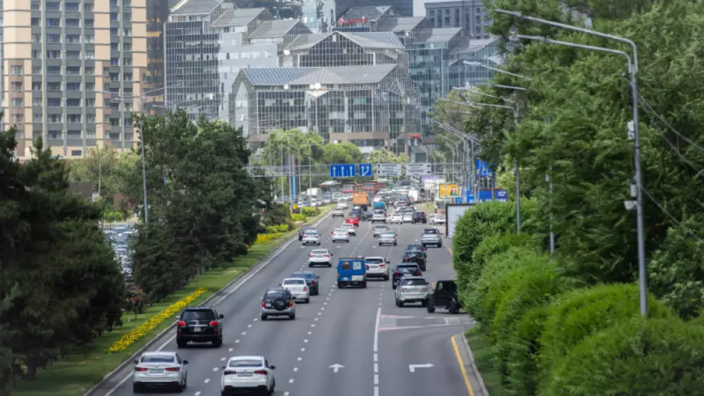 Казахстанцы побили антирекорд по регистрации авто