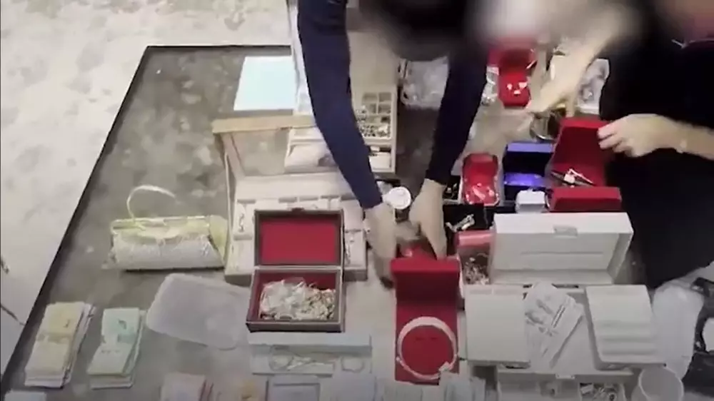 Жүздеген миллион ақша, 52 көлік және пәтерлер: Шымкенттегі Nazira Gold ісі қалай аяқталды?