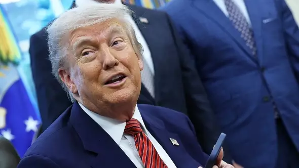 "Басқа амал қалмады" - Трамп АҚШ-тың ядролық сынақтарын бастауға бұйрық берді