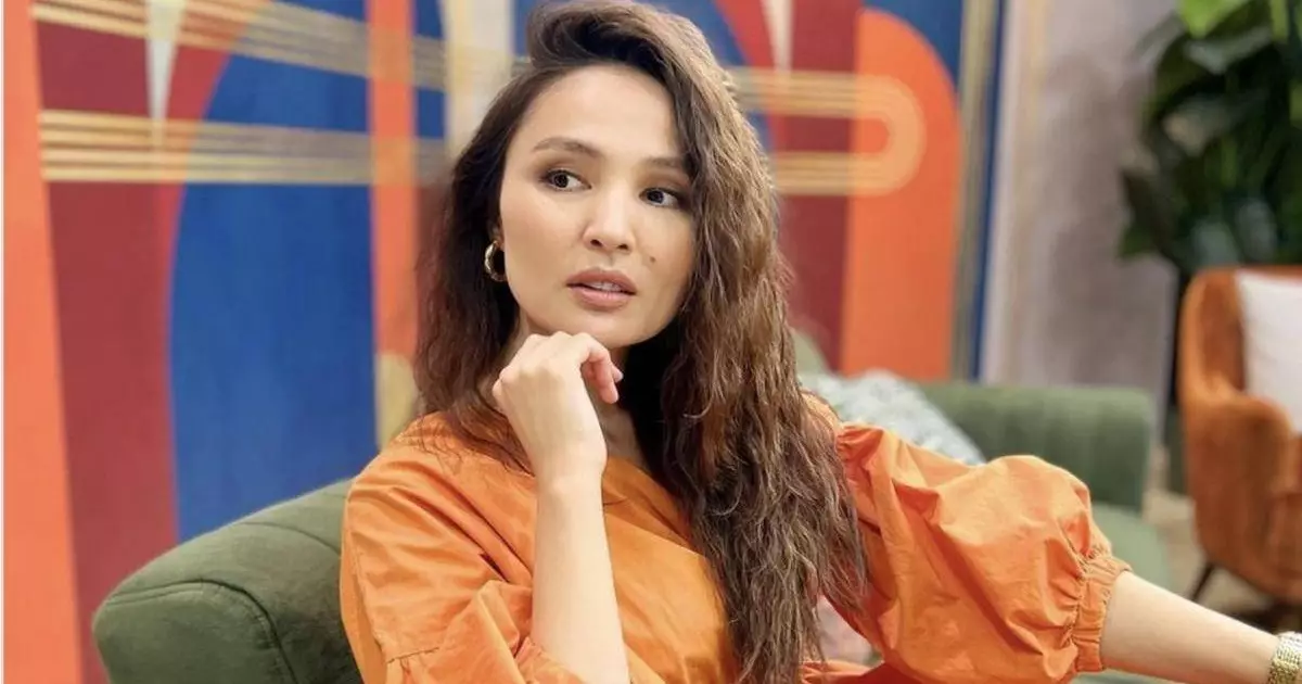  Күтпеген жаңалық! Қайрат Нұртастың әйелі елден кететінін ашық айтты (ФОТО) 