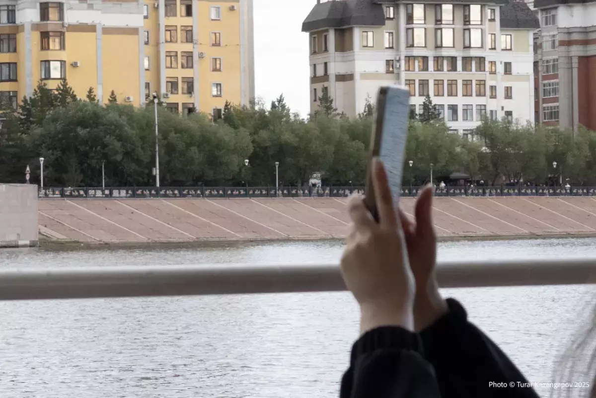 Китай запретил блогерам давать советы подписчикам