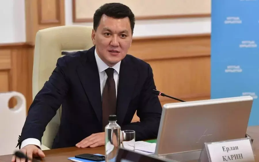Ерлан Қарин: Ауыл және аудан әкімдерін тікелей сайлау – бұрын-соңды болмаған саяси тәжірибе