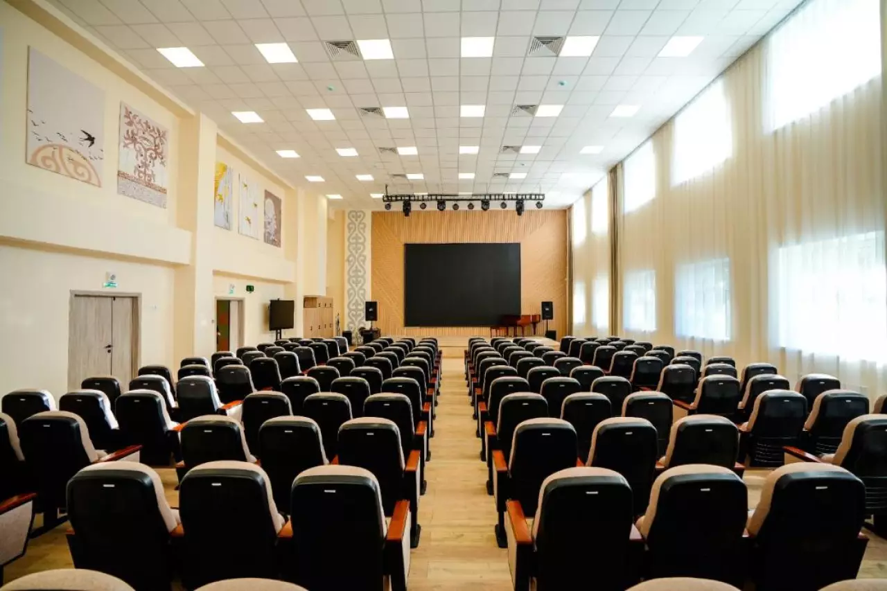 130 мың қазақстандық оқушы жаңартылған мектептерде білім алып жатыр