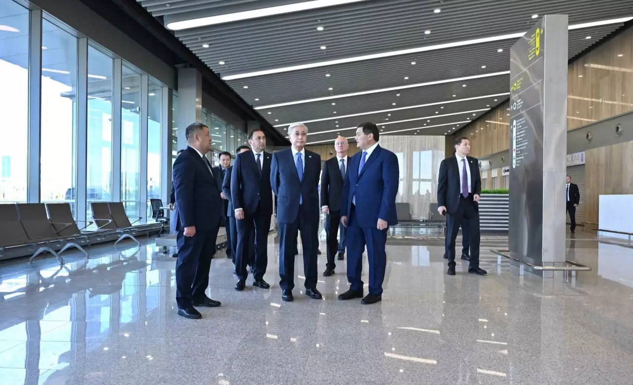 Токаев посетил новый терминал международного аэропорта «Қорқыт Ата»
