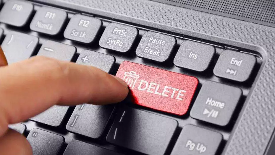 В прокуратуре рассказали об опасности сайтов знакомств для подростков