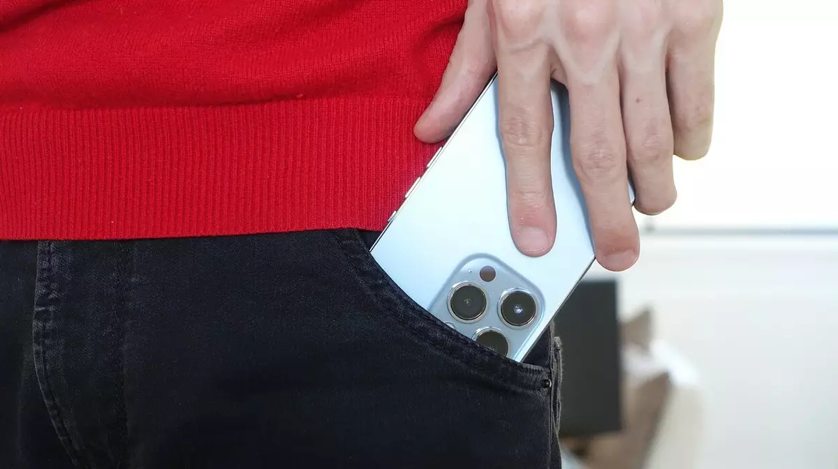 Смартфоны дорожают с начала года в Казахстане