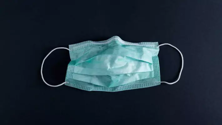 Атабеков опроверг введение масочного режима в школах Ташкента