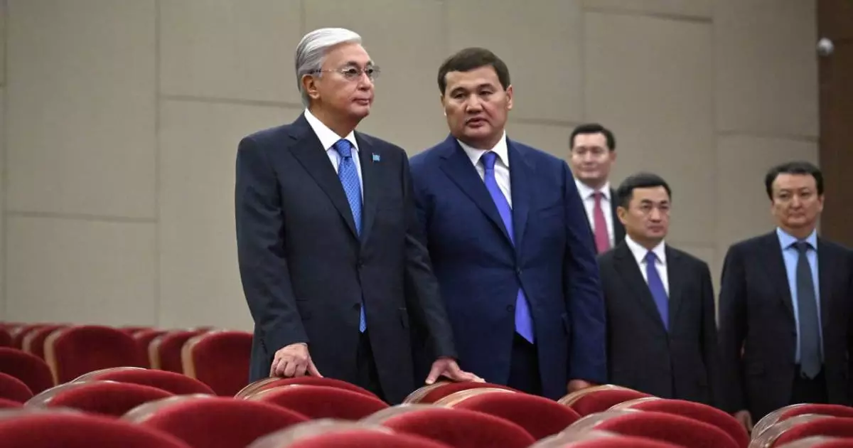  Президент Өнер орталығына барды 