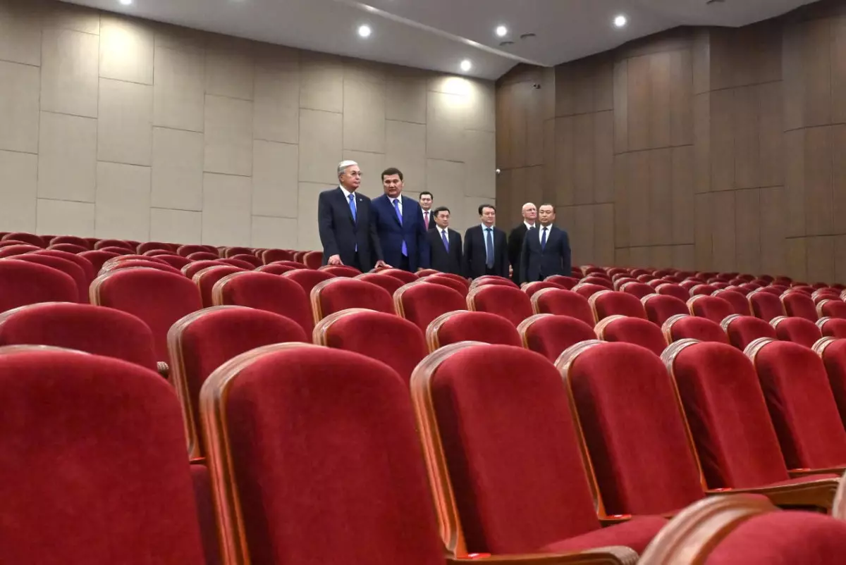 Токаев посетил Центр искусств в Кызылорде