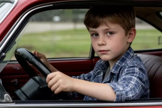 Ақтөбеде 8-сынып оқушысы көлікті рұқсатсыз айдап, жол апатынан көз жұмды