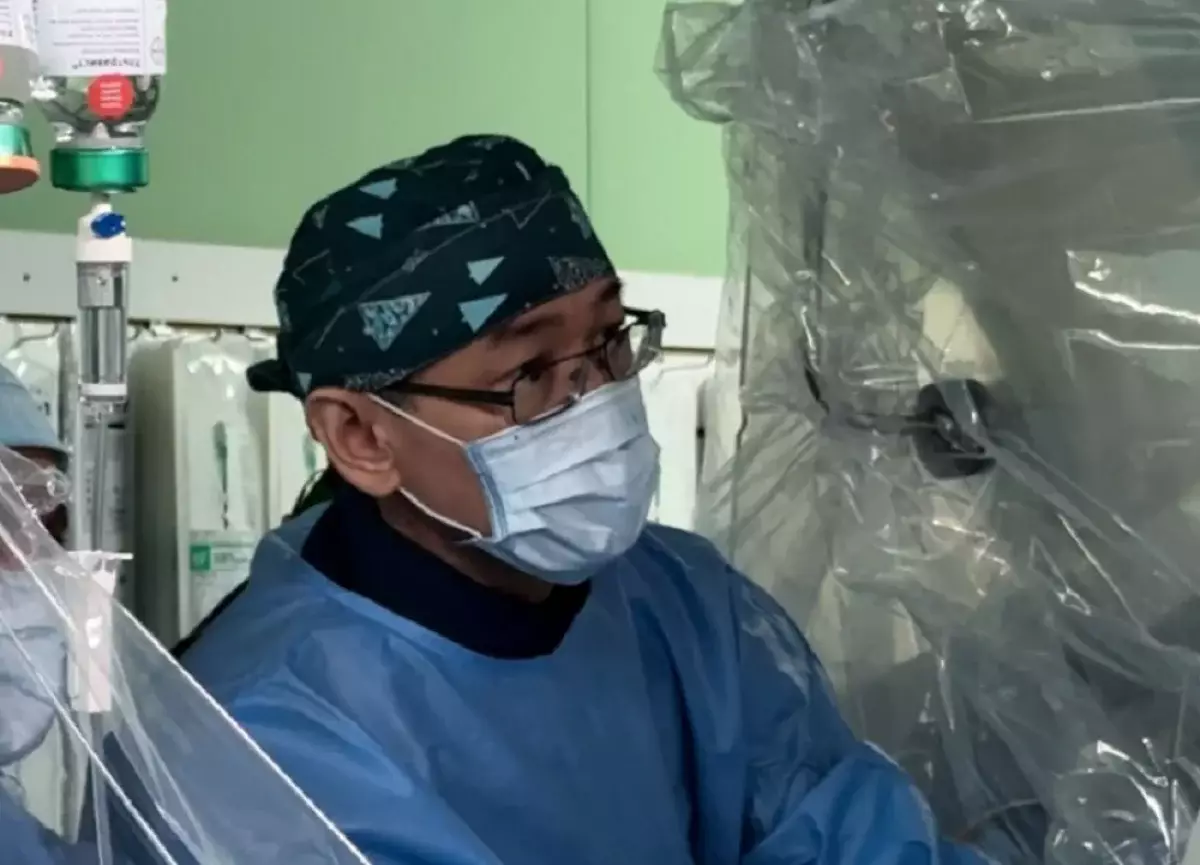 Без боли и без шрама: в Алматы 83-летней пациентке заменили аортальный клапан по технологии TAVI