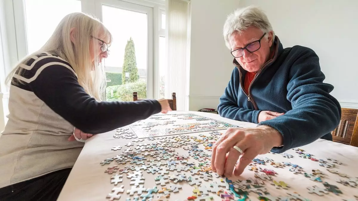 Испытания показали, что таблетки от болезни Альцгеймера могут замедлить ухудшение работы мозга у некоторых пациентов из группы высокого риска.