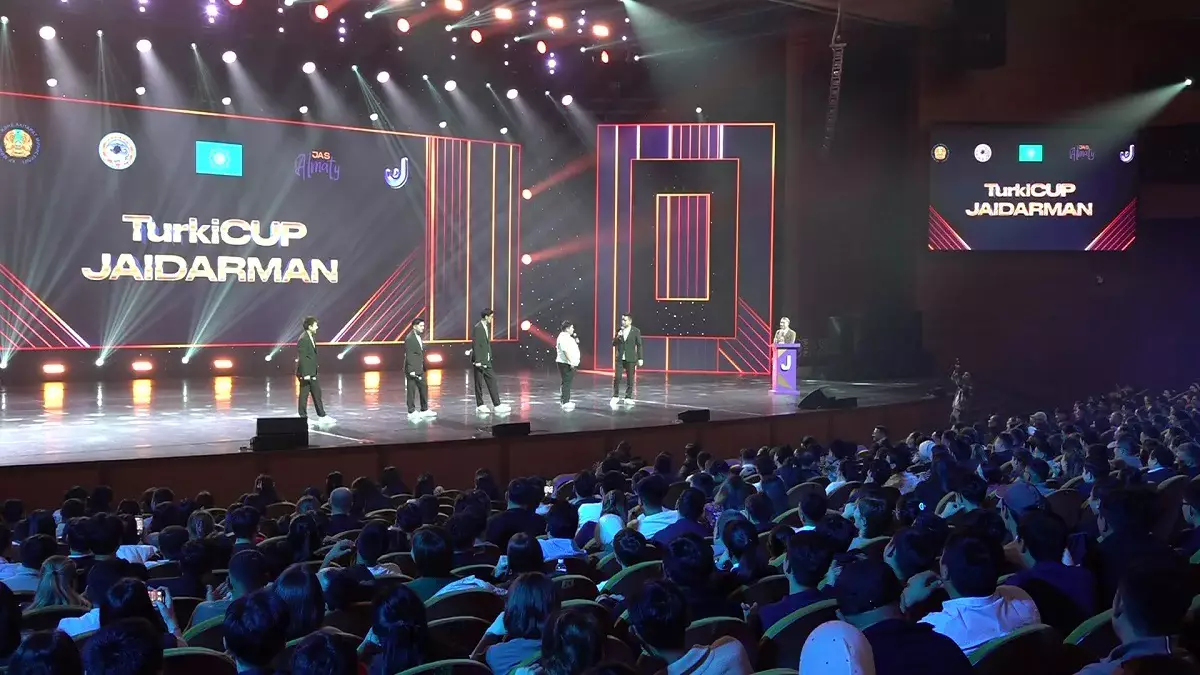 Түркі жастарын күлкі біріктірді: Алматыда TurkiCUP жайдарман ойыны өтті