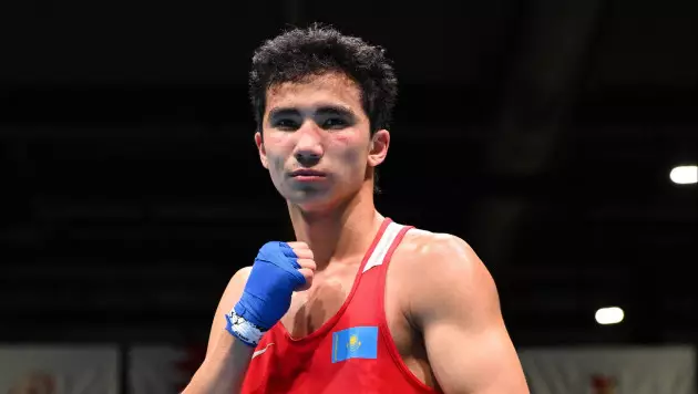 Казахстан с нокдауном выиграл золото в дуэли с Узбекистаном на Азиаде