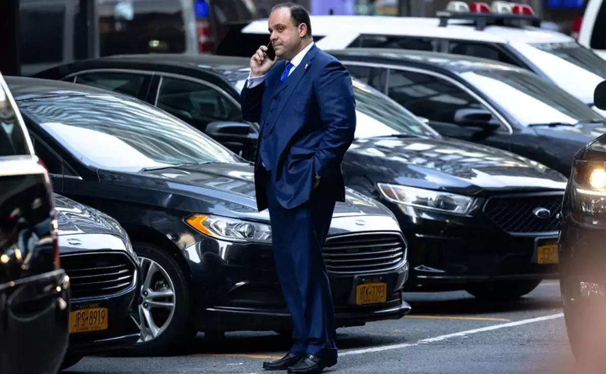 Стало известно о влиятельном выходце из СССР в окружении Трампа - новости на Lada.kz 30.10.2025