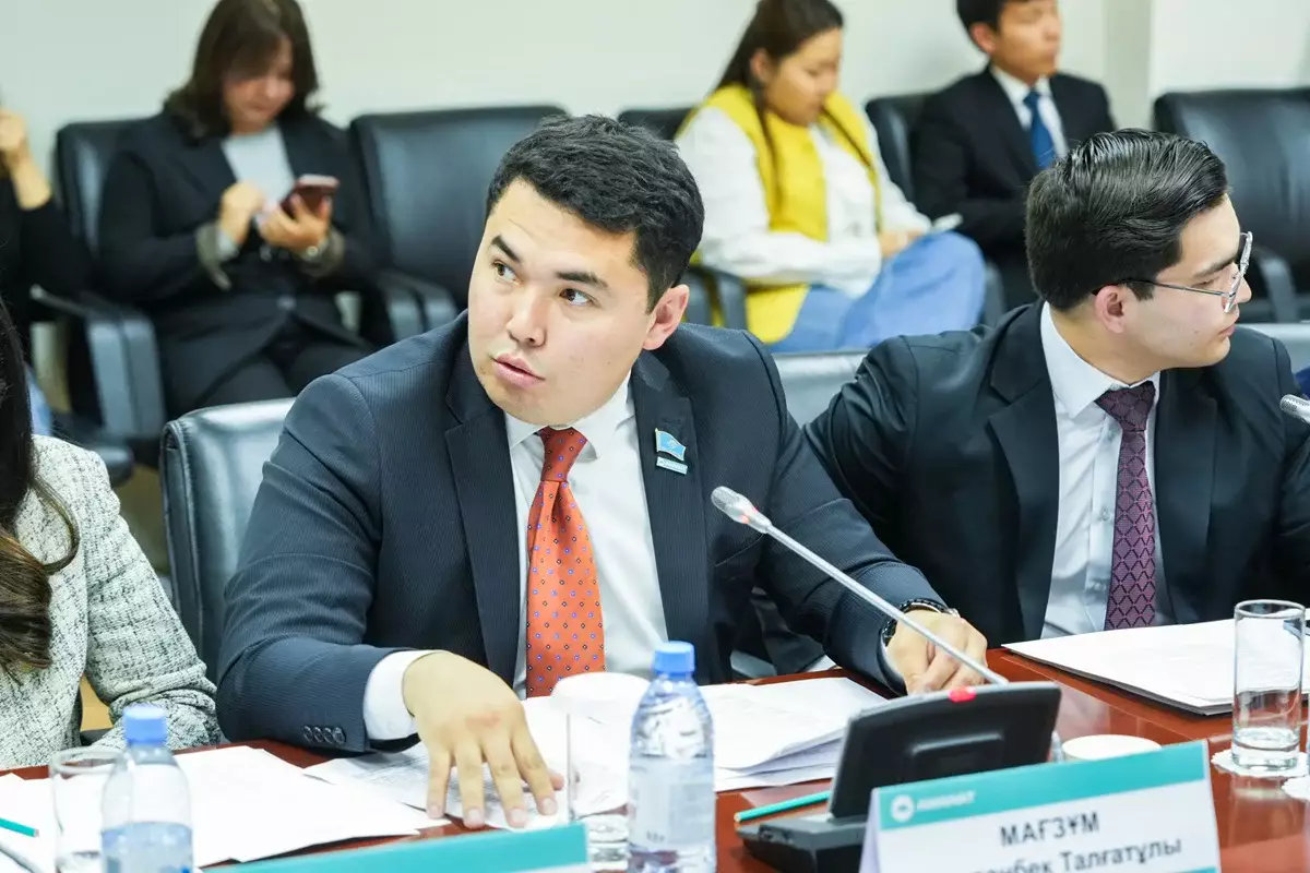 «Халықтың сүйіктісі – 2025»: негізгі номинаттардың есімдері белгілі болды