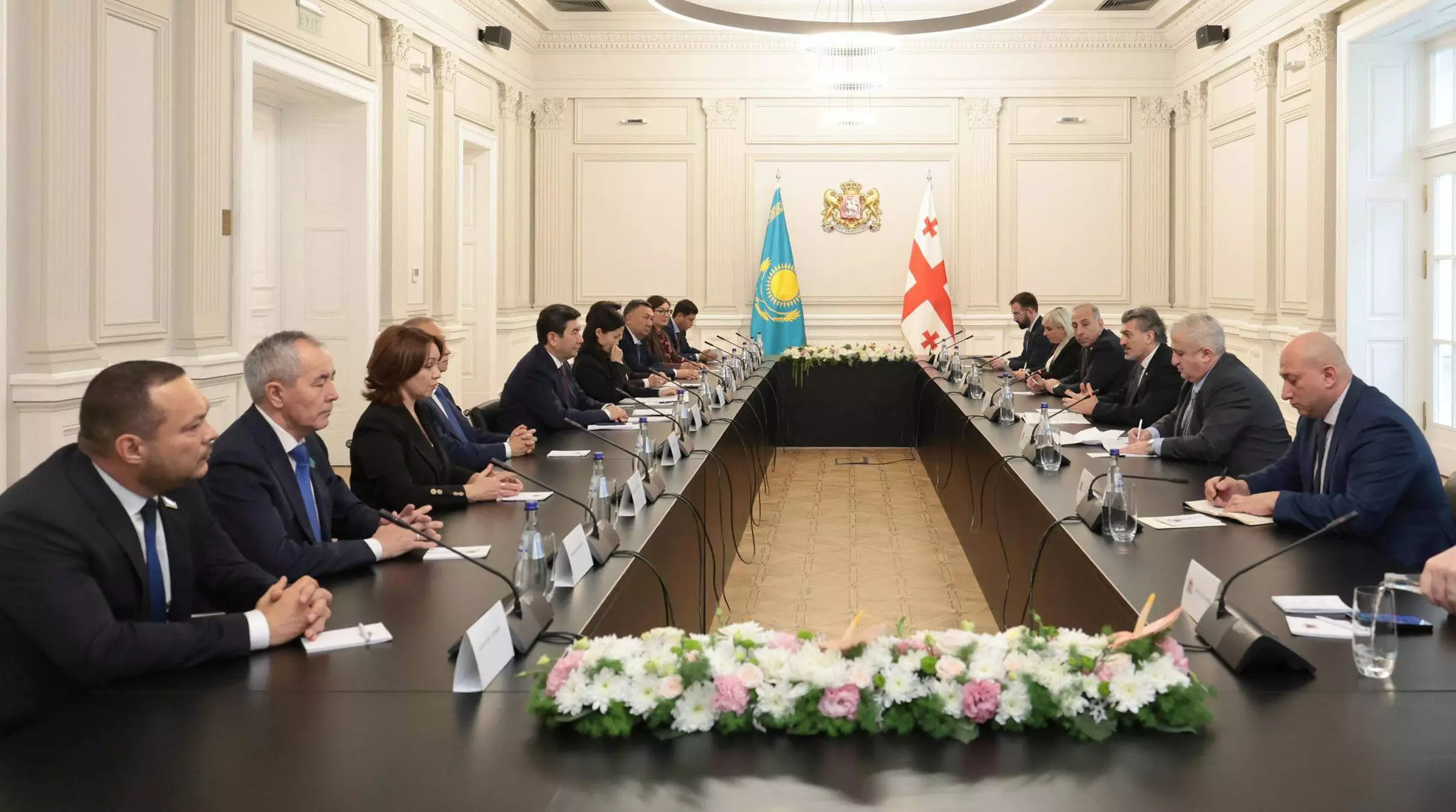 Казахстан и Грузия укрепляют политический диалог и парламентское сотрудничество
