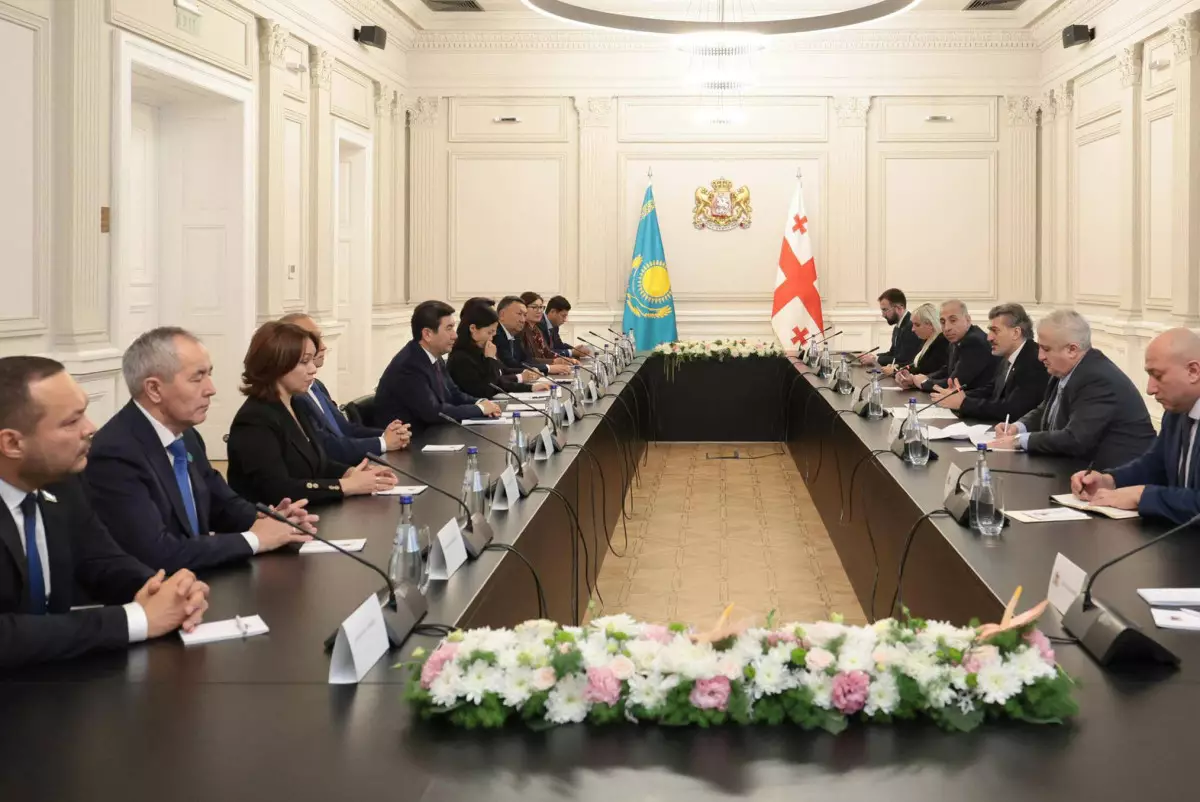 Казахстан и Грузия подписали меморандум о межпарламентском сотрудничестве