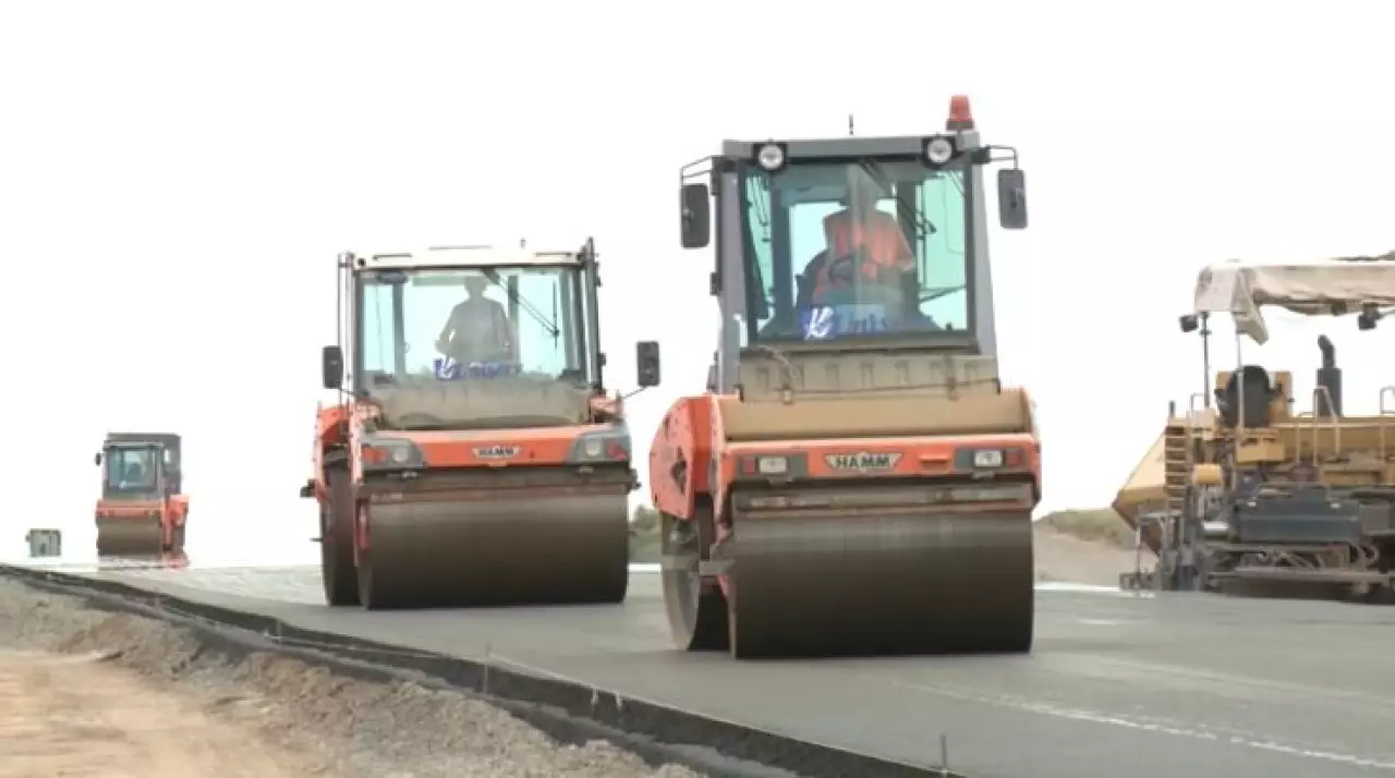 «КазАвтоЖол» вывел из тендеров 10 недобросовестных подрядчиков