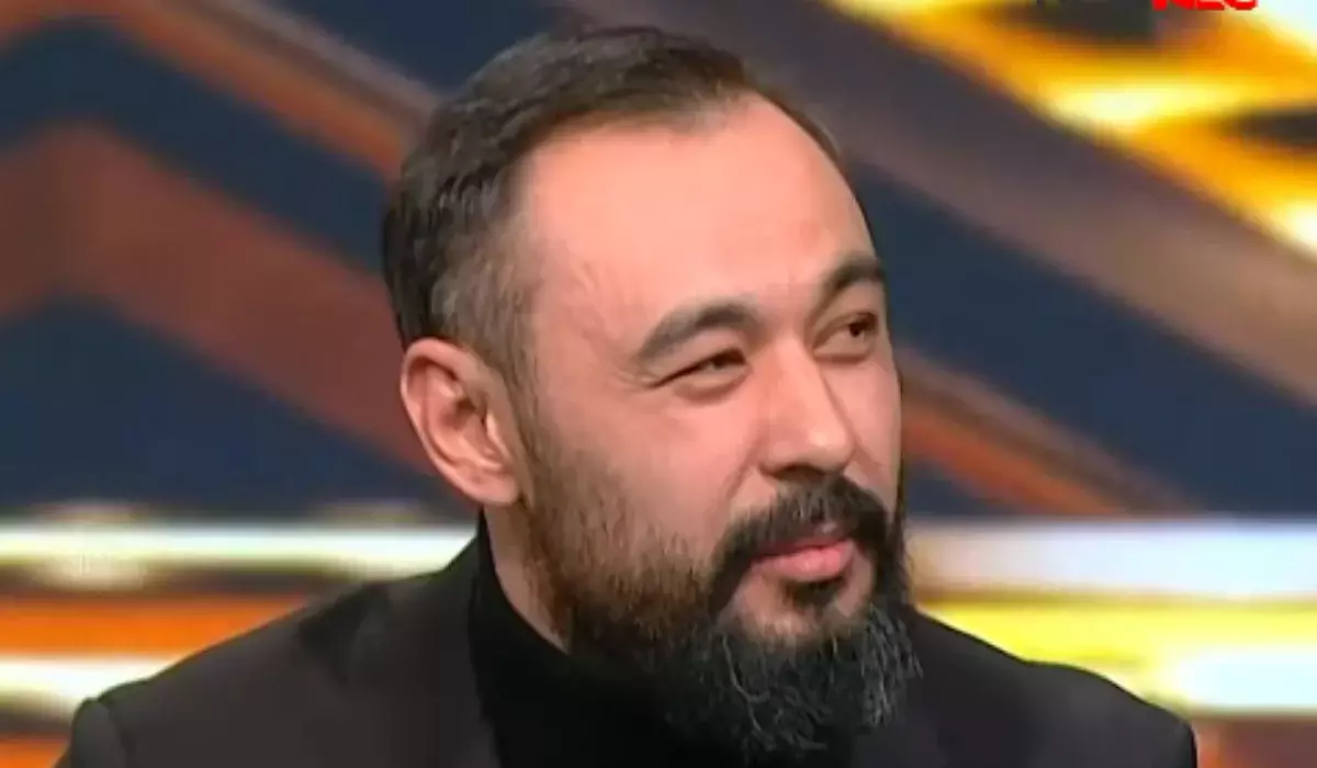 «Анамнан кешірім сұраймын»: танымал актер 150 теңге үшін ұятқа қалған