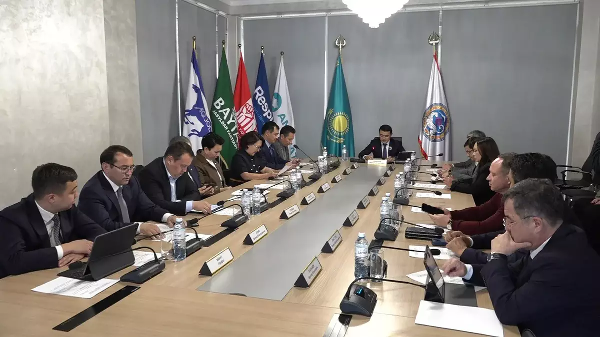 Алматыда тарихи нысандарды жаңғырту тәртібі талқыланды