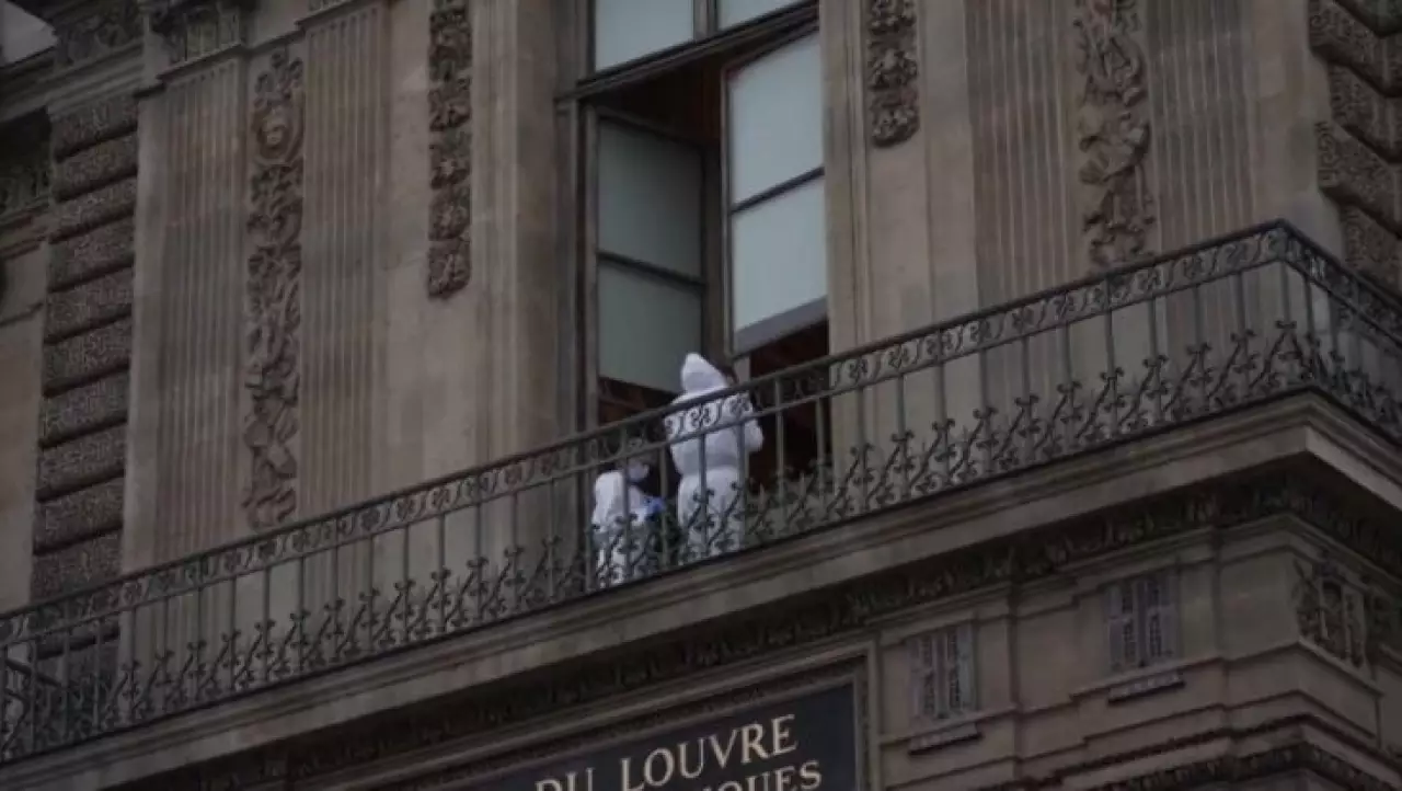Ограбление Лувра: задержаны ещё пятеро